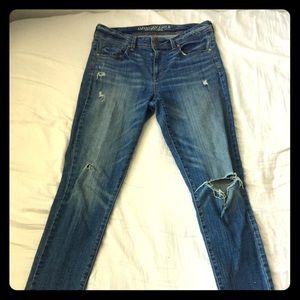 Distressed AEO Jeans