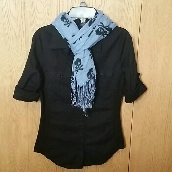 Black button down blouse - Picture 1 of 3