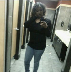 Meet your Posher, Charnae