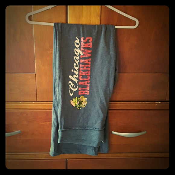 Blackhawks yoga pants