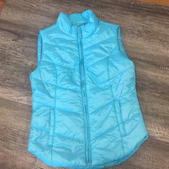 • Aqua Puff Vest •