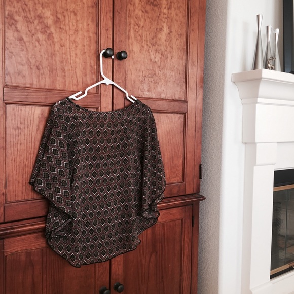 Flowy Top - Picture 4 of 6