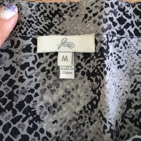 Tunic - Picture 3 of 4