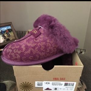 UGG Scuffette Size 8. New!