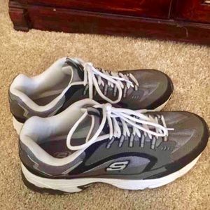 ❗️SALE❗️ sketchers shoes