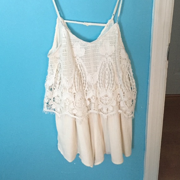 American Eagle cream lace romper - Picture 1 of 1