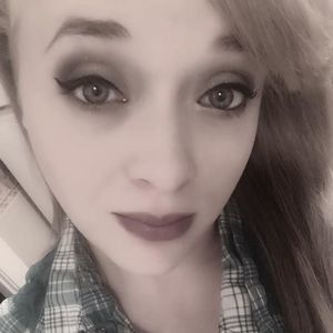 Meet your Posher, Ashley lorraine