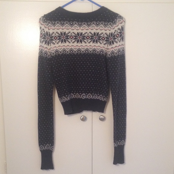 Abercrombie & Fitch winter cardigan size Small - Picture 3 of 4