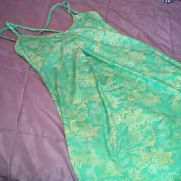 Patagonia Dress **Going to Goodwill make offer**