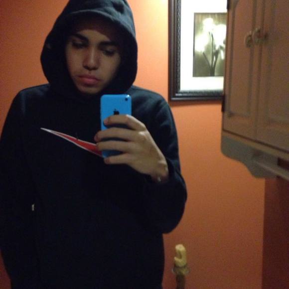 Meet your Posher, Ramon - Picture 1 of 1