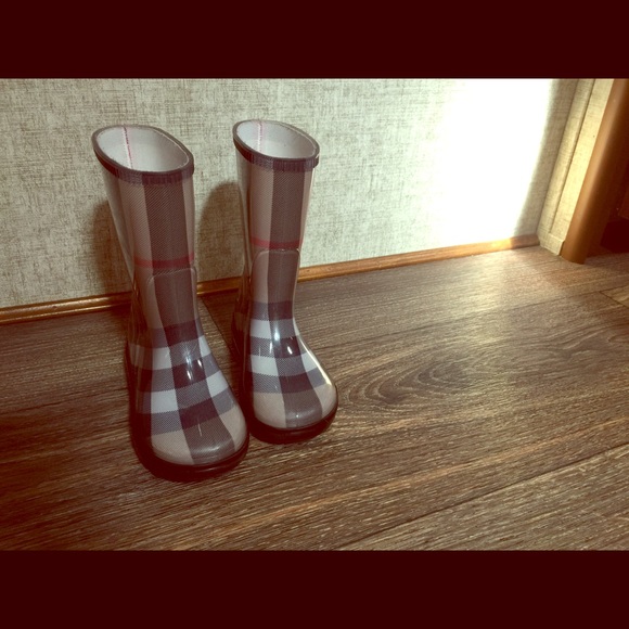 Authentic Burberry kids