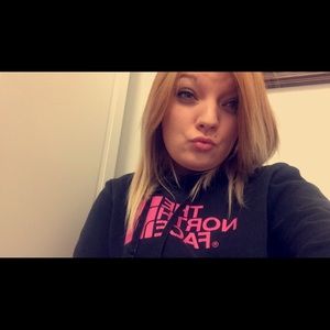 Meet your Posher, Alandra