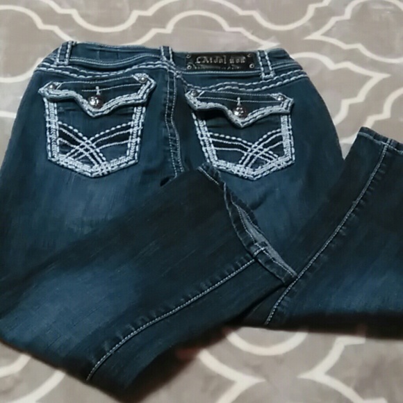 LA idol capris