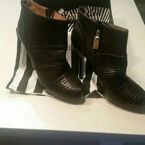 L.A.M.B. Jadia leather bootie.