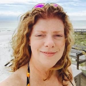 Meet your Posher, Beth