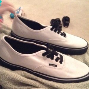 Vans white/black size 7
