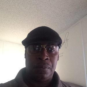 Meet your Posher, Johnnie