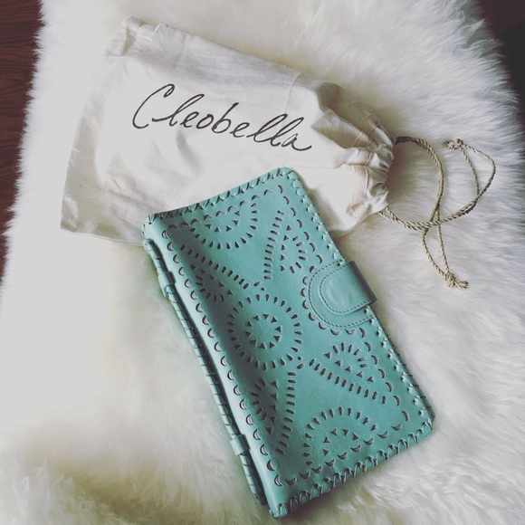 Cleobella Clutch / Wallet 💕