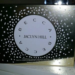 Used Jaclyn Hill Champagne Glow Palette