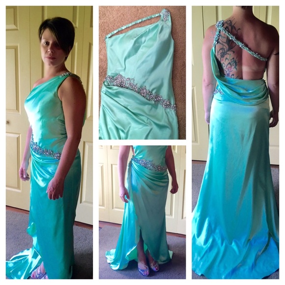 Terani Couture size 6