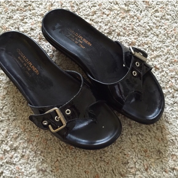 Donald j. Pilner Patent Sandals