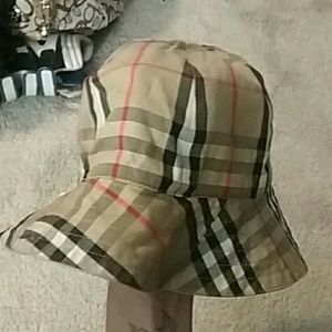 Burberry  bucket hat can also be a fedora.
