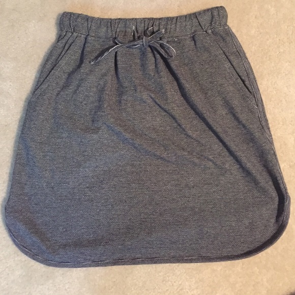 Olive + Oak cotton stripe skirt
