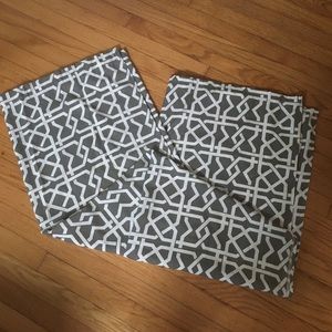 Super cute and quality shower curtain. Price drop!