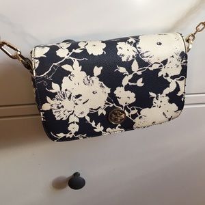 Cross body bag