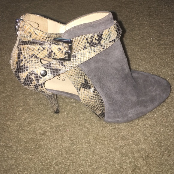 Guess size 10 grey suede booties. Brand NEW!