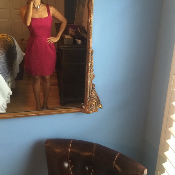 Super cute and basic dress - Picture 1 of 3