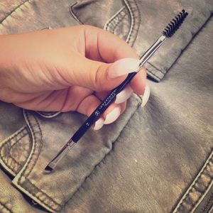 Anastasia Beverly Hills #12 Brush