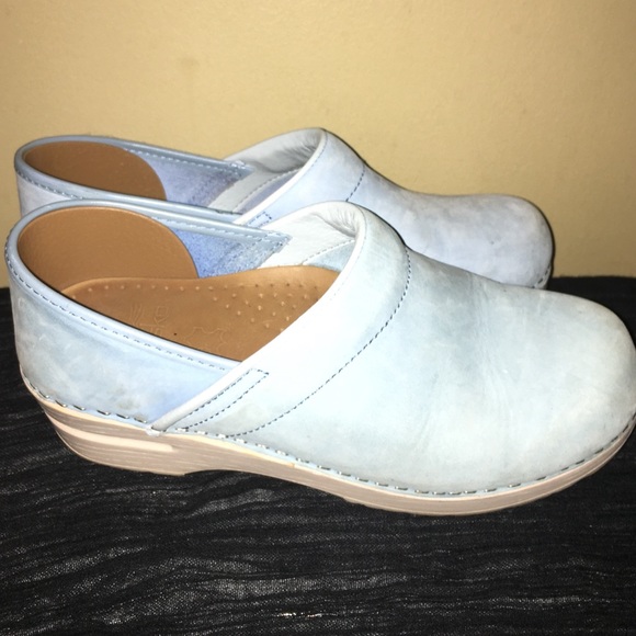 NOT FOR SALE- SORRY  Clogs- light blue.
