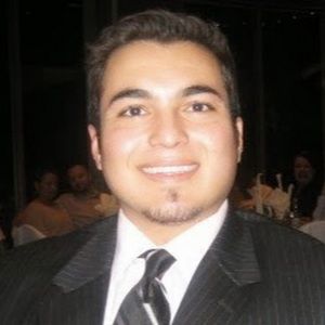 Meet your Posher, Cesar