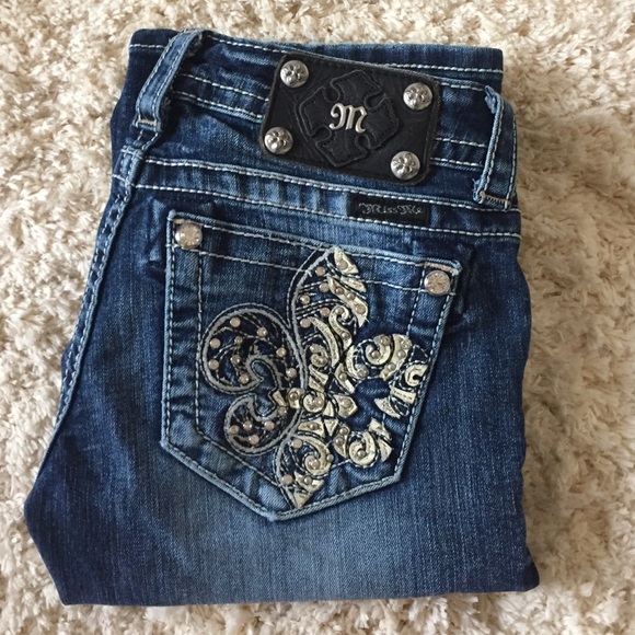 Miss me boot cut medium to dark distressed