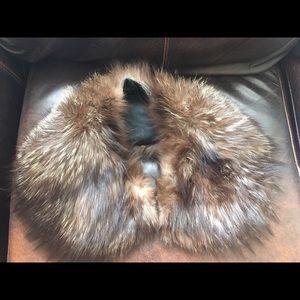 Luxurious Raccoon fur collar VINTAGE