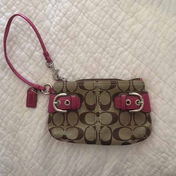 Coach wristlet tan and pink