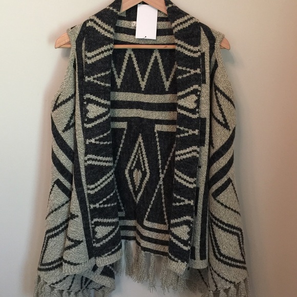 Chic Geo- Pattern  Cardigan with fringe - Picture 3 of 4