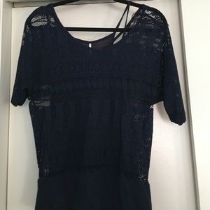 Navy top
