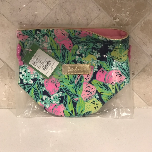 Lilly Pulitzer Accessories - Lilly Pulitzer Large Jewelry Bag - NWT, Brand New!