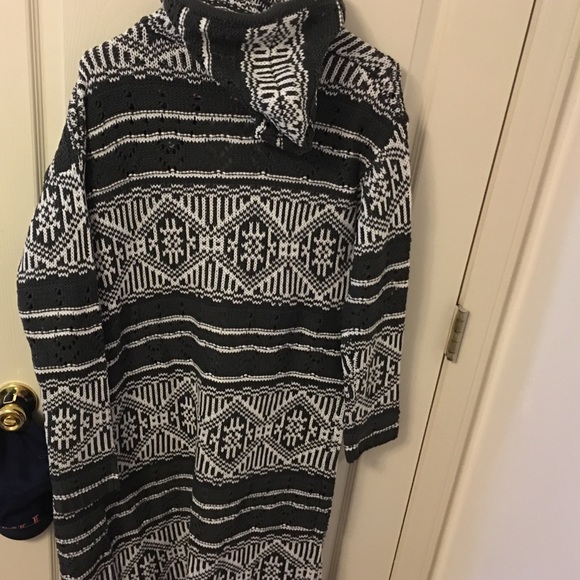 Cardigan - Picture 4 of 4