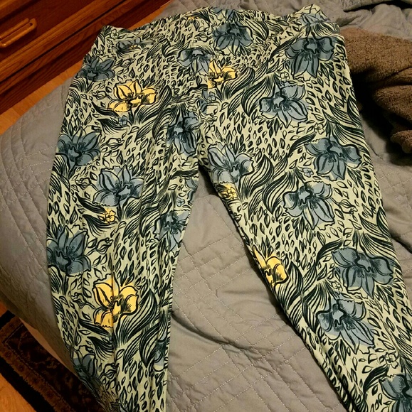 Tall & Curvy Lu La Roe