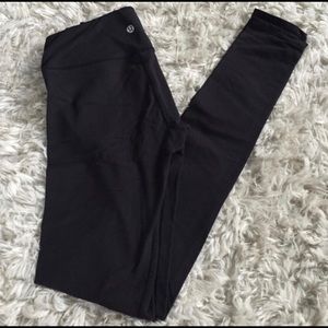 Luluemon Wunder Under leggings