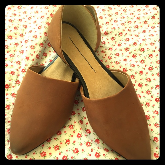 Free people  flats.