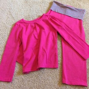Pink yoga set