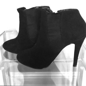Steve Madden ankle booties
