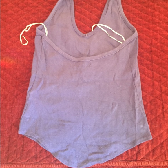 Top - Picture 2 of 3