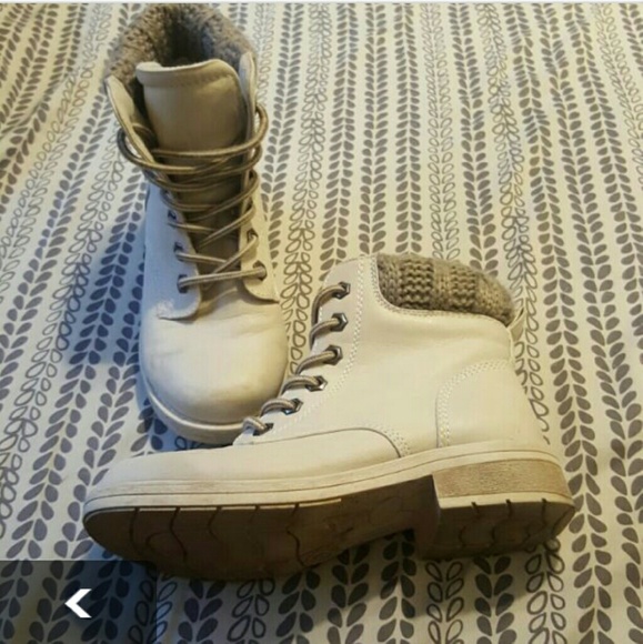 Boots - Picture 2 of 2