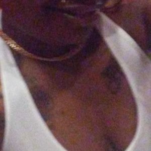 Meet your Posher, Latoya