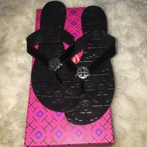 Tory burch size 10 leather sandals